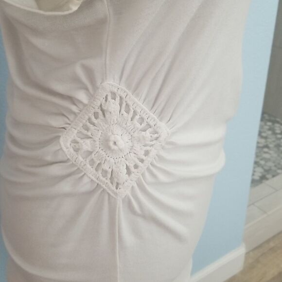 Miss Chievous deep scoop front top - Picture 3 of 5